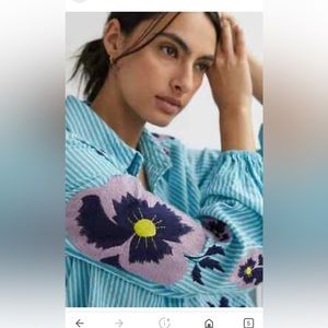 Anthropologie Maeve Embroidered Buttondown